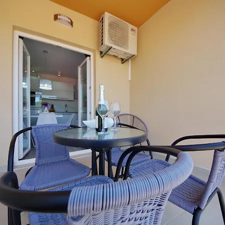 Apartman Maris *